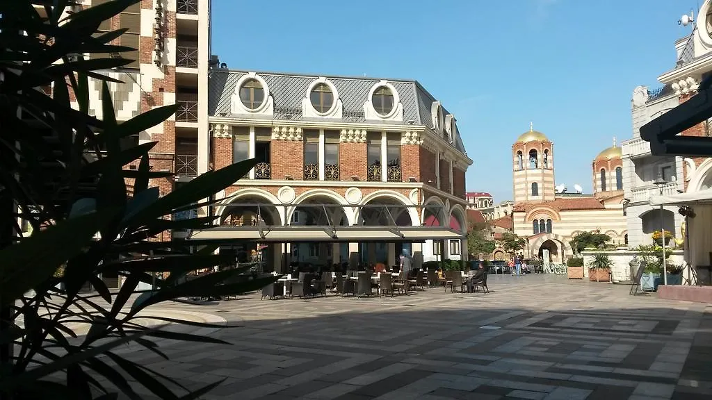 Tengiz'S Apartment On Gorgiladze 바투미